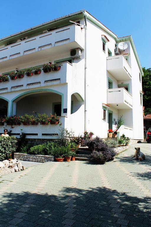 Apartments Frgacic Baska  Exterior photo